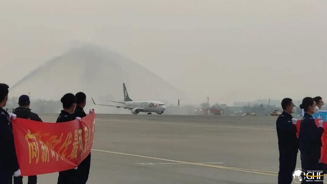 王清宪机场迎接援鄂医疗队并致辞：崇高是一种价值追求和自我超越！